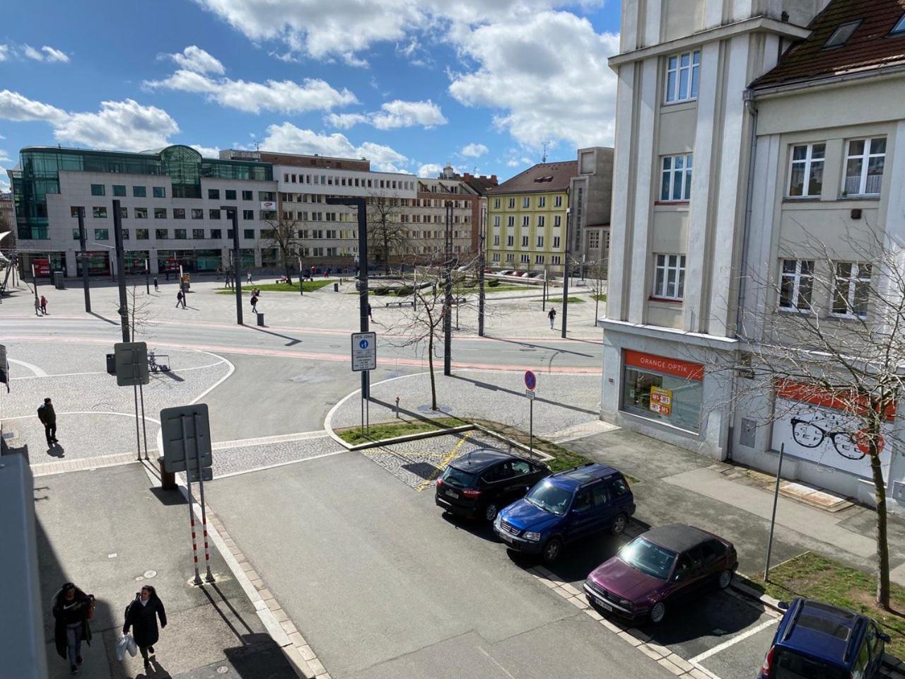 Ferienwohnung Perla Hradce 202 Hradec Králové Exterior foto